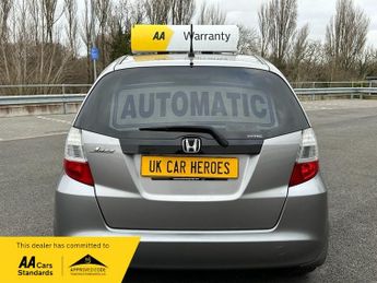 Honda Jazz 1.4 AUTO CVT I-VTEC EX I-SHIFT 100 BHP AUTOMAIC