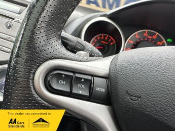 Honda Jazz 1.4 AUTO CVT I-VTEC EX I-SHIFT 100 BHP AUTOMAIC
