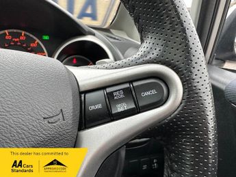 Honda Jazz 1.4 AUTO CVT I-VTEC EX I-SHIFT 100 BHP AUTOMAIC