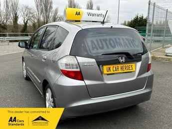 Honda Jazz 1.4 AUTO CVT I-VTEC EX I-SHIFT 100 BHP AUTOMAIC