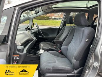 Honda Jazz 1.4 AUTO CVT I-VTEC EX I-SHIFT 100 BHP AUTOMAIC