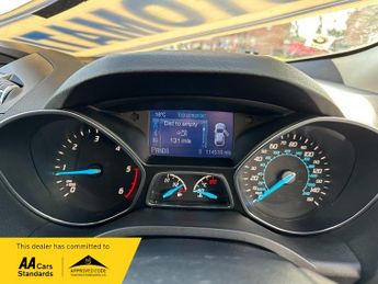 Ford Kuga TITANIUM AUTO 2.0 TDCI POWERSHIFT SUV 160 BHP AUTOMATIC