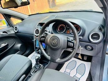 Vauxhall Corsa 1.4i 16v Design 5dr (a/c)