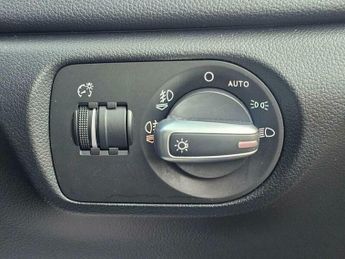 Audi Q3 2.0 TDI S line SUV 5dr Diesel S Tronic quattro Euro 5 (s/s) (177