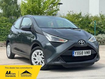 Toyota AYGO 1.0 VVT-i x-play Euro 6 5dr