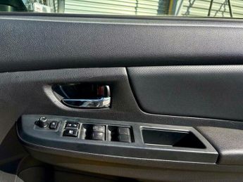 Subaru Impreza 1.6i RC Lineartronic 4WD Euro 5 (s/s) 5dr