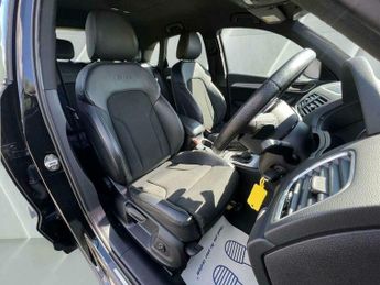Audi Q3 1.4 TFSI CoD S line S Tronic Euro 6 (s/s) 5dr (Nav)