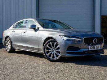 Volvo S90 2.0 T4 GPF Momentum Saloon 4dr Petrol Auto Euro 6 (s/s) (190 ps)