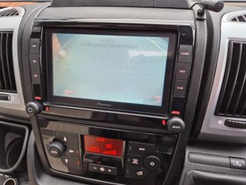 Fiat burstner IXEO T690G AUTOMATIC, 2 BERTH-4 BELTED SEATS-SOLAR-SAT TV