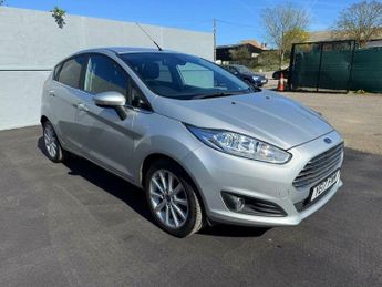 Ford Fiesta 1.0T EcoBoost Titanium Euro 6 (s/s) 5dr