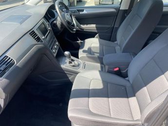 Volkswagen Golf SV SE TSI DSG