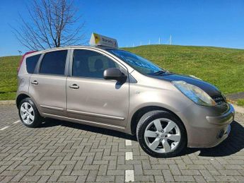 Nissan Note 1.6 16V Tekna Auto Euro 4 5dr