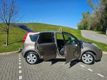 Nissan Note 1.6 16V Tekna Auto Euro 4 5dr