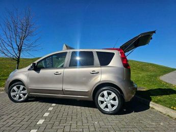 Nissan Note 1.6 16V Tekna Auto Euro 4 5dr