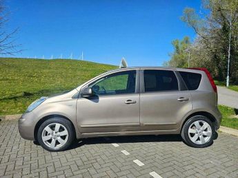Nissan Note 1.6 16V Tekna Auto Euro 4 5dr