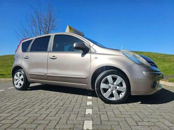 Nissan Note 1.6 16V Tekna Auto Euro 4 5dr