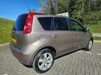 Nissan Note 1.6 16V Tekna Auto Euro 4 5dr