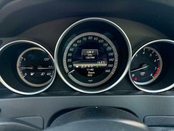 Mercedes-Benz C Class 1.6 C180 BlueEfficiency Executive SE G-Tronic+ Euro 5 (s/s) 4dr