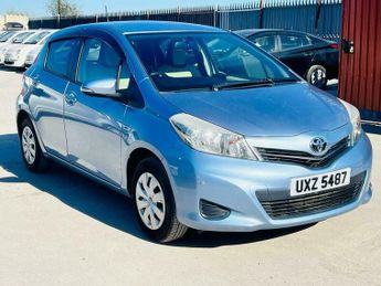 Toyota Yaris 1.33 Dual VVT-i TR Multidrive S Euro 5 5dr