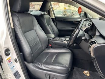 Lexus  300H LUXURY