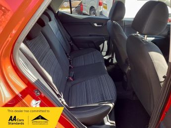 Kia Stonic 1.0 T-GDi 2 SUV 5dr Petrol DCT Euro 6 (s/s) (99 bhp)