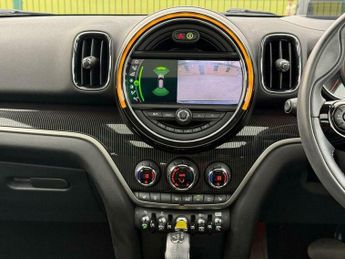 MINI Countryman 1.5 10kWh Cooper SE Exclusive Auto ALL4 Euro 6 (s/s) 5dr
