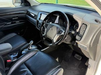 Mitsubishi Outlander 2.0h 12kWh GX4h CVT 4WD Euro 6 (s/s) 5dr