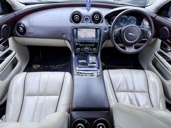 Jaguar XJ D V6 PORTFOLIO