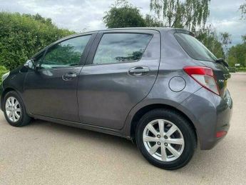 Toyota Yaris 1.33 Dual VVT-i TR Multidrive S Euro 5 5dr
