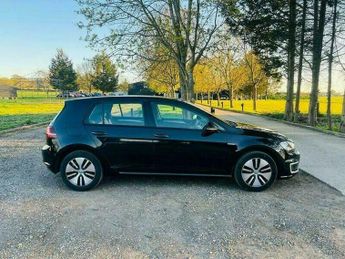Volkswagen Golf e-Golf Auto 5dr