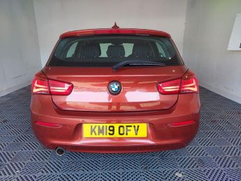 BMW 1 SERIES 1.5 118i SE Business Auto Euro 6 (s/s) 5dr