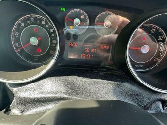 Fiat Punto 0.9 TwinAir Euro 5 (s/s) 5dr