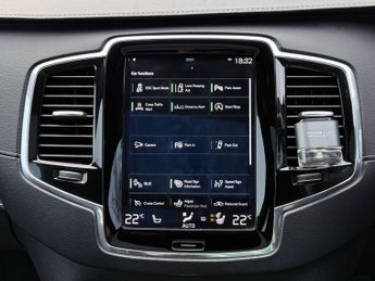 Volvo XC90 D5 POWERPULSE R-DESIGN PRO AWD