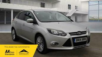 Ford Focus 1.0T EcoBoost Zetec Navigator Euro 5 (s/s) 5dr