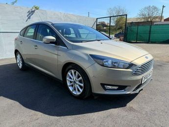 Ford Focus 1.0T EcoBoost Titanium Auto Euro 6 (s/s) 5dr