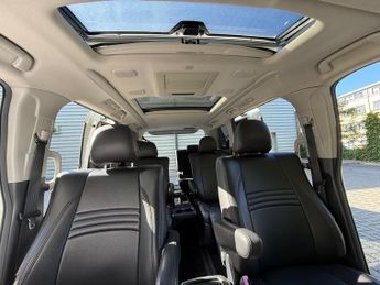 Toyota Vellfire Golden Eyes