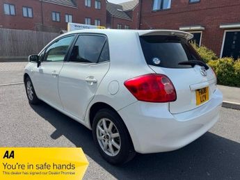 Toyota Auris AUTOMATIC AURIS 1.5L 5 DOOR HATCH BACK