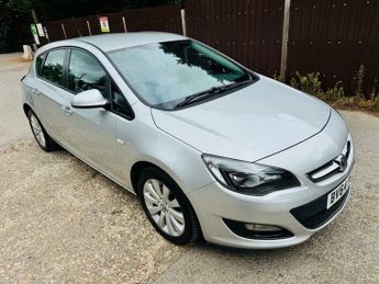 Vauxhall Astra 1.6 16v Design Auto Euro 5 5dr