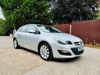 Vauxhall Astra 1.6 16v Design Auto Euro 5 5dr