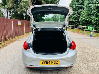 Vauxhall Astra 1.6 16v Design Auto Euro 5 5dr