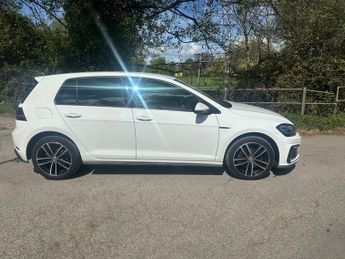 Volkswagen Golf GTE DSG