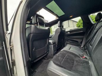 Jeep Grand Cherokee 6.4 SRT8 Auto 4WD Euro 5 5dr
