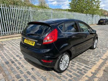 Ford Fiesta TITANIUM