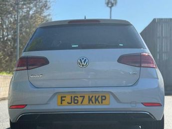 Volkswagen Golf 1.2L TSI (Petrol) SE Automatic (DSG)