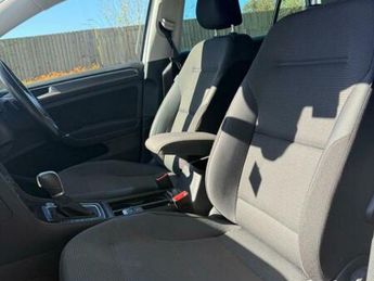 Volkswagen Golf 1.2L TSI (Petrol) SE Automatic (DSG)