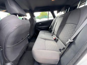 Toyota Corolla ICON TECH