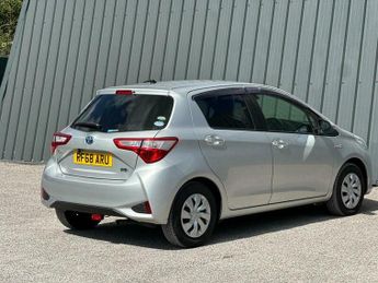 Toyota Yaris 1.5 VVT-h Active E-CVT Euro 6 (s/s) 5dr