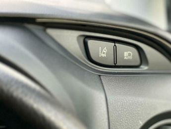 Toyota Yaris 1.5 VVT-h Active E-CVT Euro 6 (s/s) 5dr