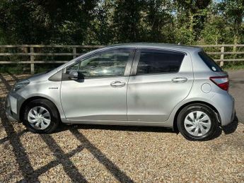 Toyota Yaris 1.5 VVT-h Active E-CVT Euro 6 (s/s) 5dr