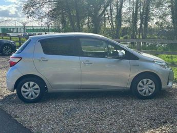 Toyota Yaris 1.5 VVT-h Active E-CVT Euro 6 (s/s) 5dr